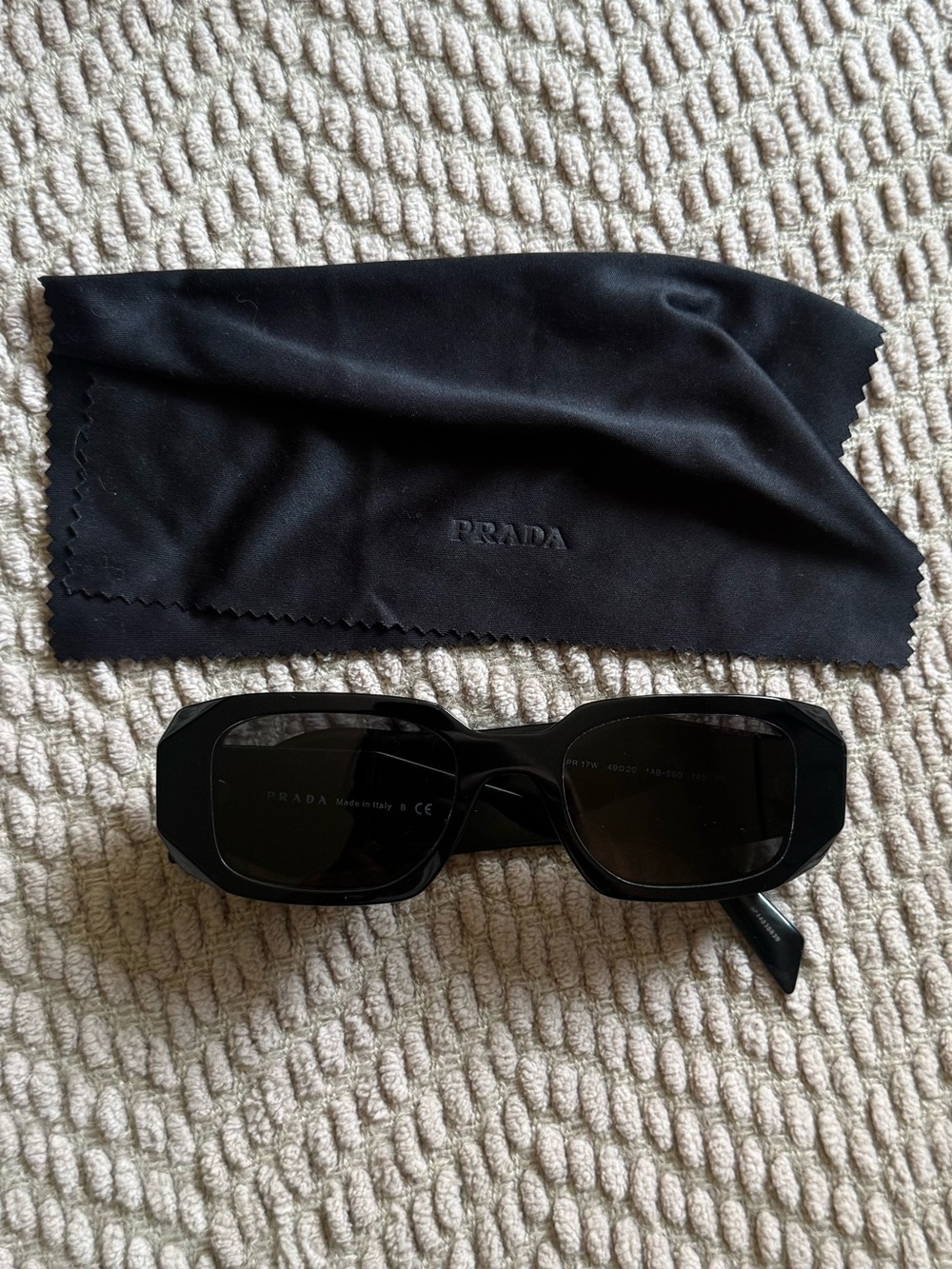 Prada Women’s Sunglasses with Black Case - Picture 8 of 10